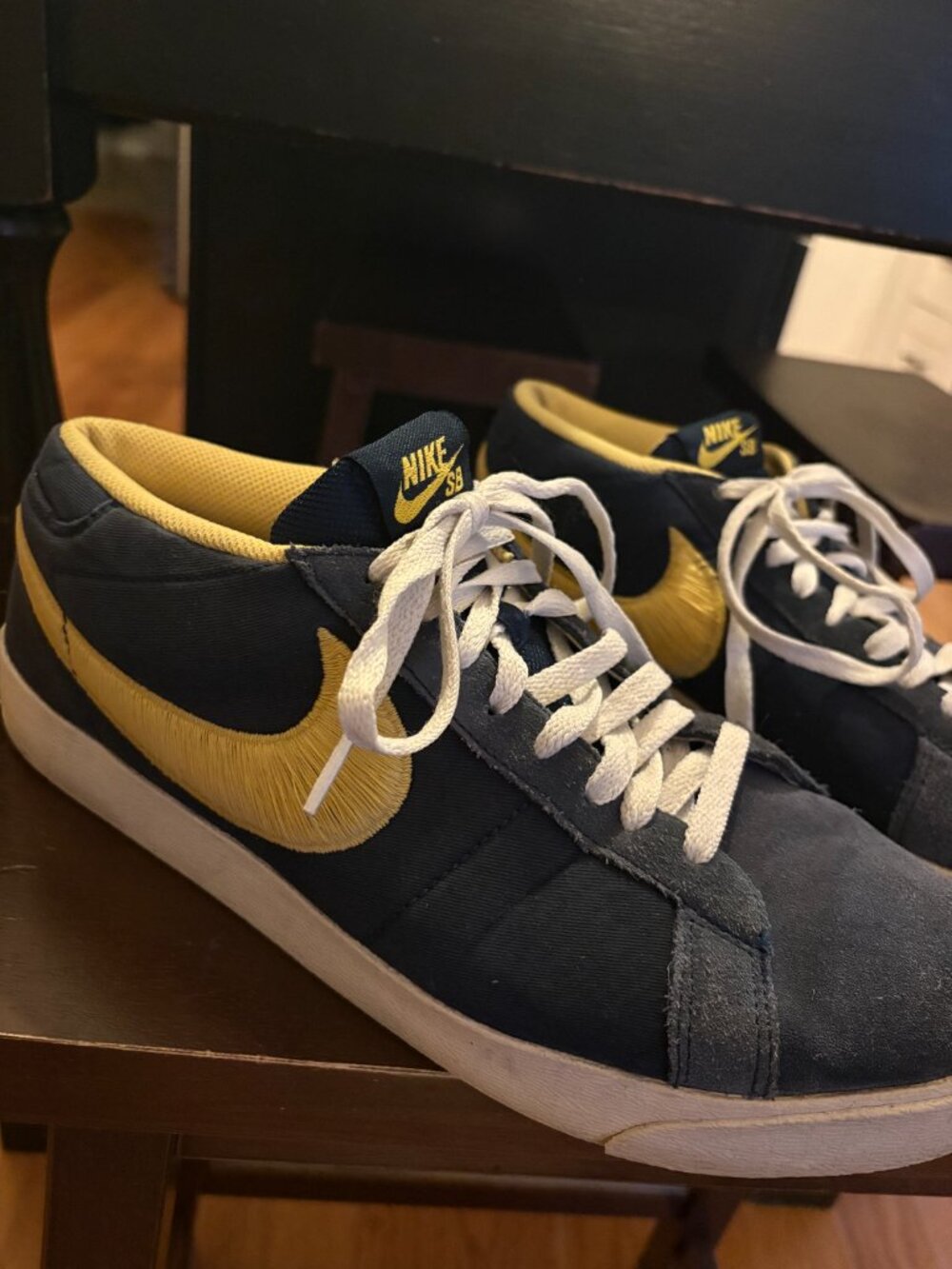 Nike SB - Blue Suede, Phat Gold Embroidered Swoosh, THESE ARE HOT!!!! - Picture 3 of 8